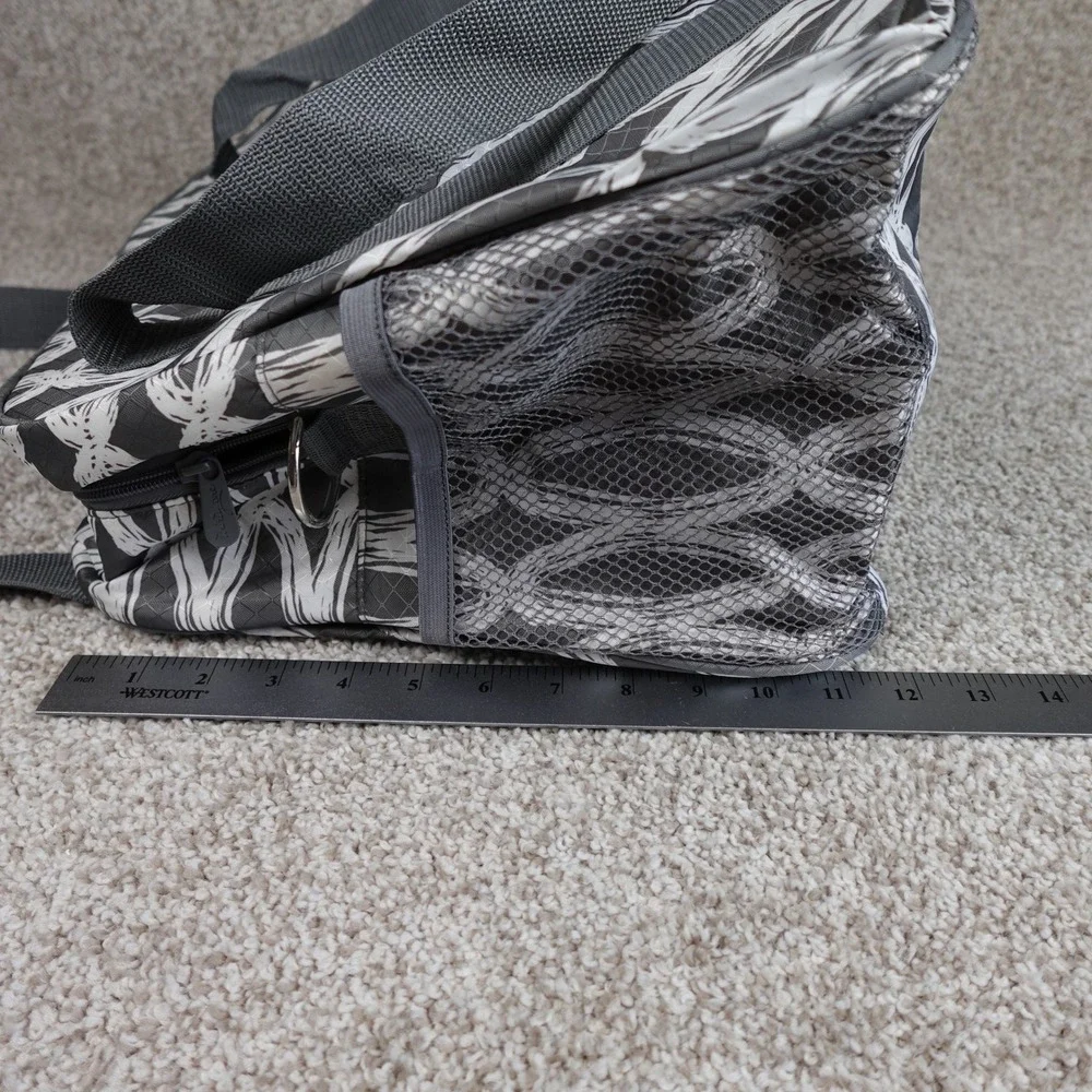 Thirty-One All-in Tote Duffel Bag Grey White Geometric‎ Link Weekender Carry-On